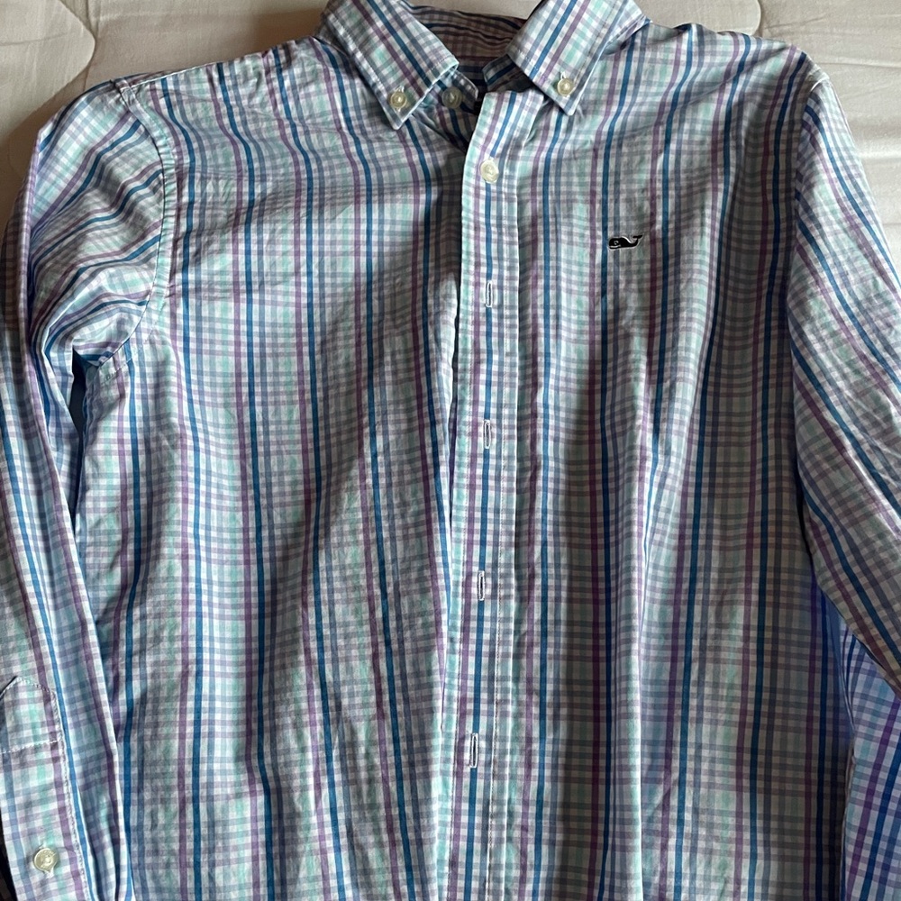 Vineyard Vines Button Down Shirt